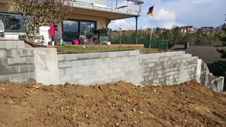 Gremminger-Hangschutzmauer-Heppingen-2016